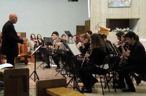 l'orchestra dei giovani artisti diretti dal prof. Pietro Magri